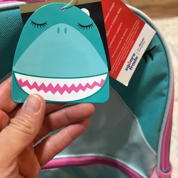 Backpack with lunch bag!❤️😍 - Picture 3 of 5